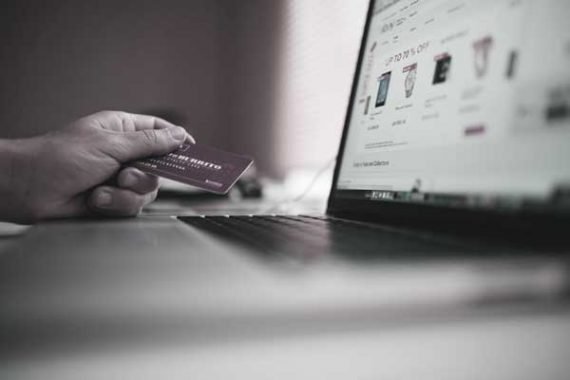 Menos de medio millón de lectores pagarán por leer noticias en España