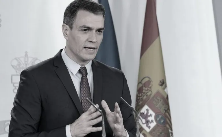 Pedro Sánchez promete a los medios de comunicación