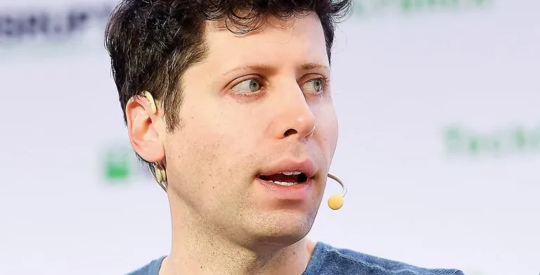 La publicidad en ChatGPT es un desastre (aún) 52 Sam Altman, CEO de OpenAI, lo anuncia.