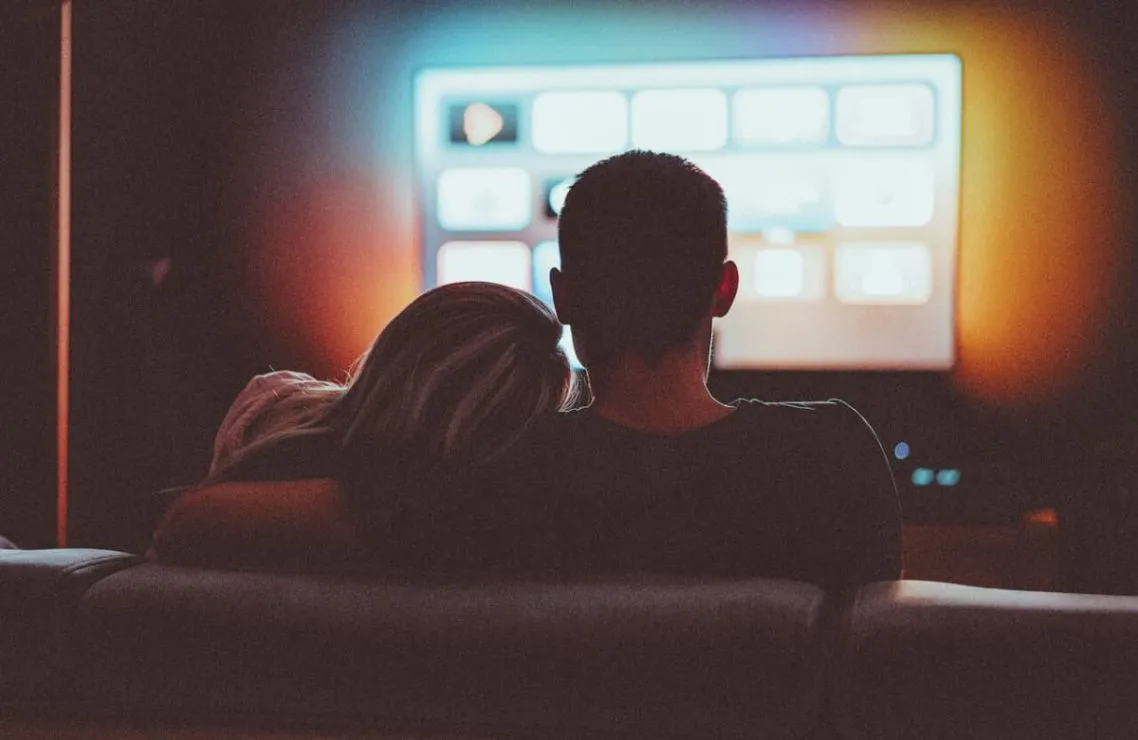 Spotify se va de YouTube y firma en exclusiva por Netflix 1 Los bloques de anuncios de YouTube durarán más en la televisión conectada, pero te interrumpirán menos
