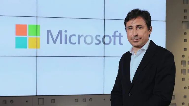 MICROSOFT España nombra presidente a Paco Salcedo, en sustitución de Alberto Granados 55 MICROSOFT nombra a Paco Salcedo presidente para España