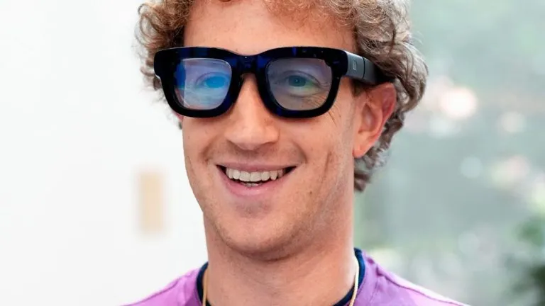 No sólo 65.000 millones. META AI espera 1.000 millones de usuarios en 2025, según Mark Zuckerberg 28 Mark Zuckerberg crea un grupo de WhatsApp para contratar expertos en superinteligencia artificial