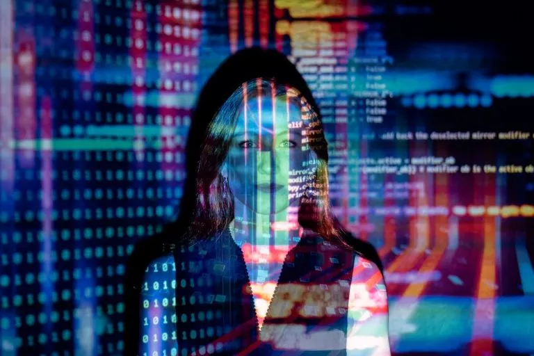El Gobierno activa los préstamos blandos para medios con proyectos de inteligencia artificial 3 Las mujeres dominan ya las conversaciones con ChatGPT