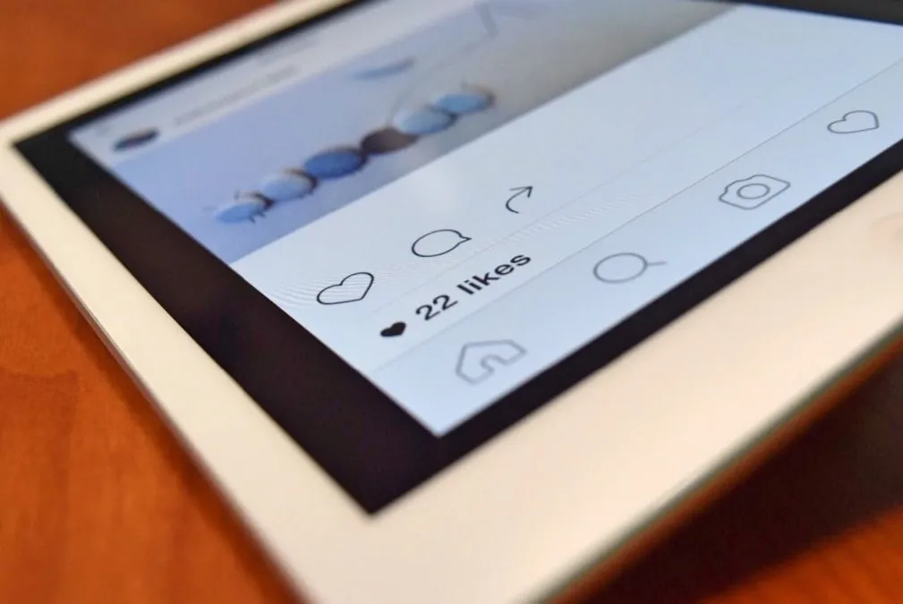 Instagram copia a X (Twitter). Activa reposts. Quiere viralizar de nuevo tus contenidos entre tus seguidores 1 Instagram copia a X (Twitter). Activa reposts.