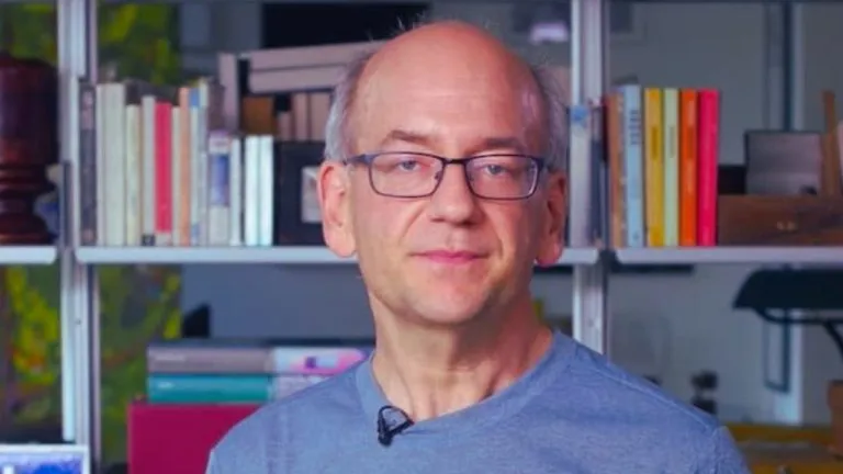 No sólo verás muchos tuits de X (Twitter). Discover se abre a más redes sociales. Confirmado por Google. 62 John Mueller, responsable de Google, confiesa que AI Overviews te roba clics.