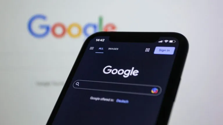 La IA de Google detectará tráfico inválido 7 Google AI Overviews desploma la tasa de clics de las búsquedas informacionales