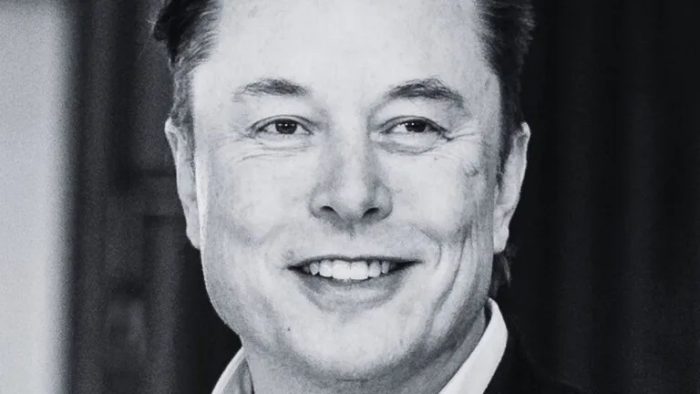 ¿Adiós, bots? Elon Musk penalizará el clickbait y uso del contenido ajeno en X (Twitter) 43 Elon Musk cambia el algoritmo de X (Twitter). Foto: Wikipedia