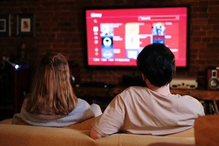 Adiós renovaciones automáticas en las suscripciones digitales de teles y muros de pago.