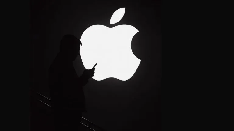 Apple planea su propio buscador de IA como AI Mode de Google