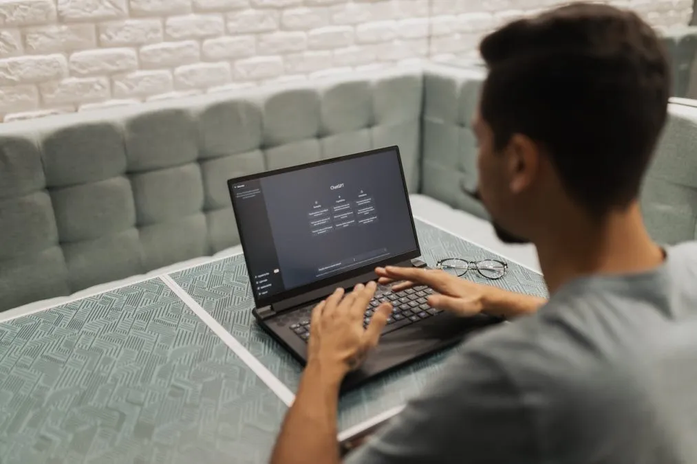 ChatGPT ya le roba el trabajo a los becarios 1 ChatGPT ya les roba el trabajo a los becarios