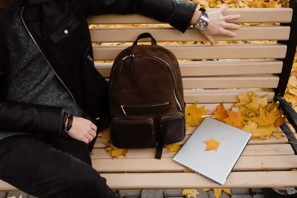 ¿IA en la mochila? Google busca comercial para que Gemini entre en la universidad 1 Google quiere contratar a un comercial para que Gemini sea la IA de las universidades