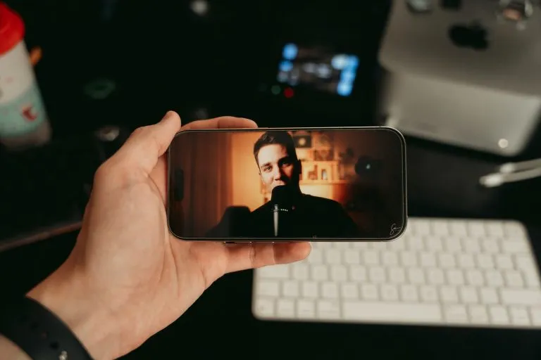 YouTube Shorts lanza avatares de IA de ti mismo.